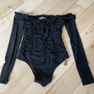 Forever 21 Leche Black Ruched Mesh Off-Shoulder Bodysuit | Size Small